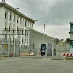 Polizia interviene per caso di violenza domestica a Taranto