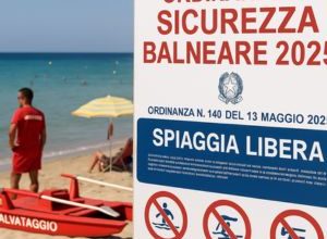 Cartello informativo dell'Ordinanza di Sicurezza Balneare 2025 sulla spiaggia di Taranto