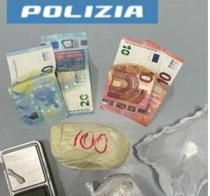 operazione Polizia spaccio di droga a Taranto