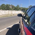 Carabinieri durante un arresto per maltrattamenti a Marina di Ginosa