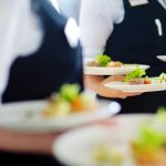 Segnalazione cameriere Taranto sfruttamento lavoro in pizzeria