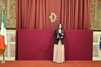 “La danzatrice tarantina Roberta Di Laura riceve il Premio Donna d’Autore a Palazzo Montecitorio