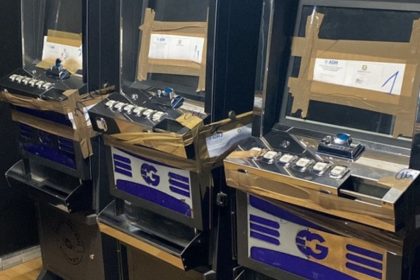 Sequestro apparecchi da gioco e contrasto al gioco illegale a Taranto.