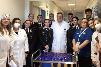 donazione console reparto pediatrico Taranto da parte degli allievi Carabinieri