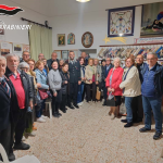 Carabinieri a Massafra in un incontro contro le truffe agli anziani