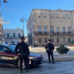 controlli dei Carabinieri a Manduria durante operazione antidroga
