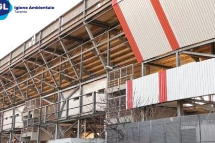 lavoratori stadio Taranto in attesa di incarico