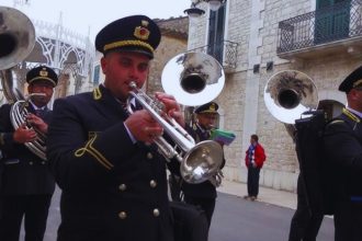 Bande cittadine in tour per il Natale nelle scuole di Taranto