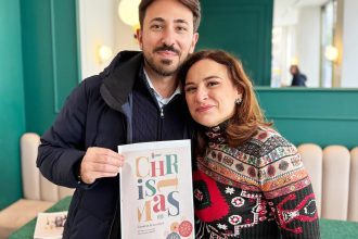 Allestimento del Christmas Hub Taranto in Piazza Carmine durante le iniziative natalizie