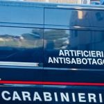 Carabinieri durante un’operazione di controllo a Ginosa.